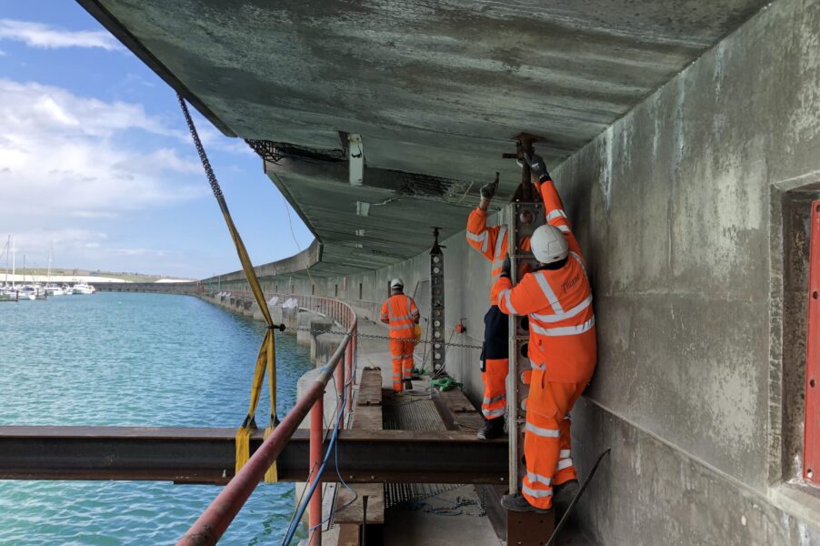 Brighton Marina Propping